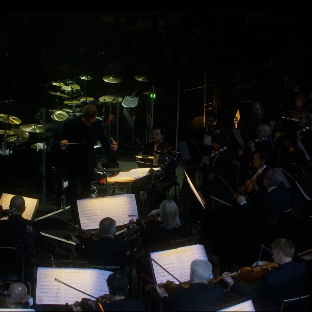 london symphony orchestra playing instruments on stage