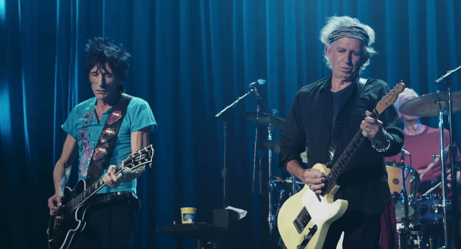 The Best Guitar Riffs of All Time (According to Music Fans)